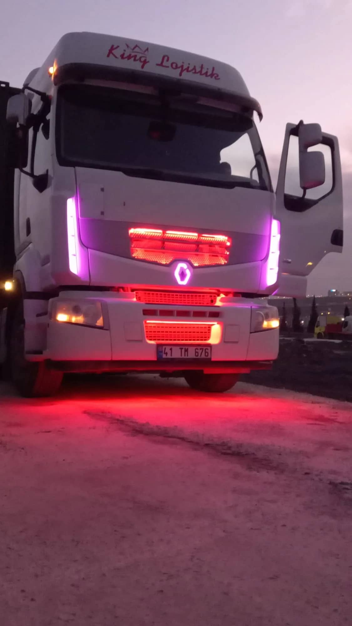 Ticari araçta LED aydınlatma uygulaması