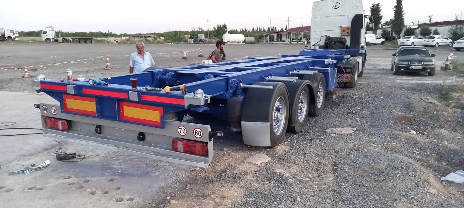 Dinç Oto’da yenilenen dorse şasisi
